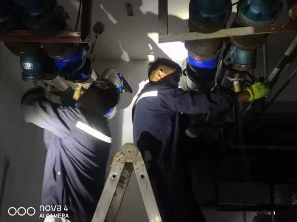 烈日炎炎，不能阻擋益和人為民服務(wù)之心！